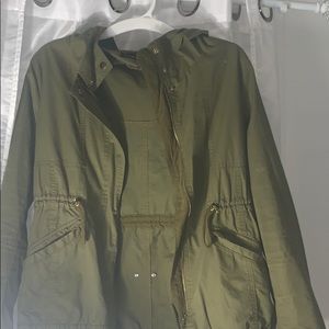 Adjustable waist army green jacket